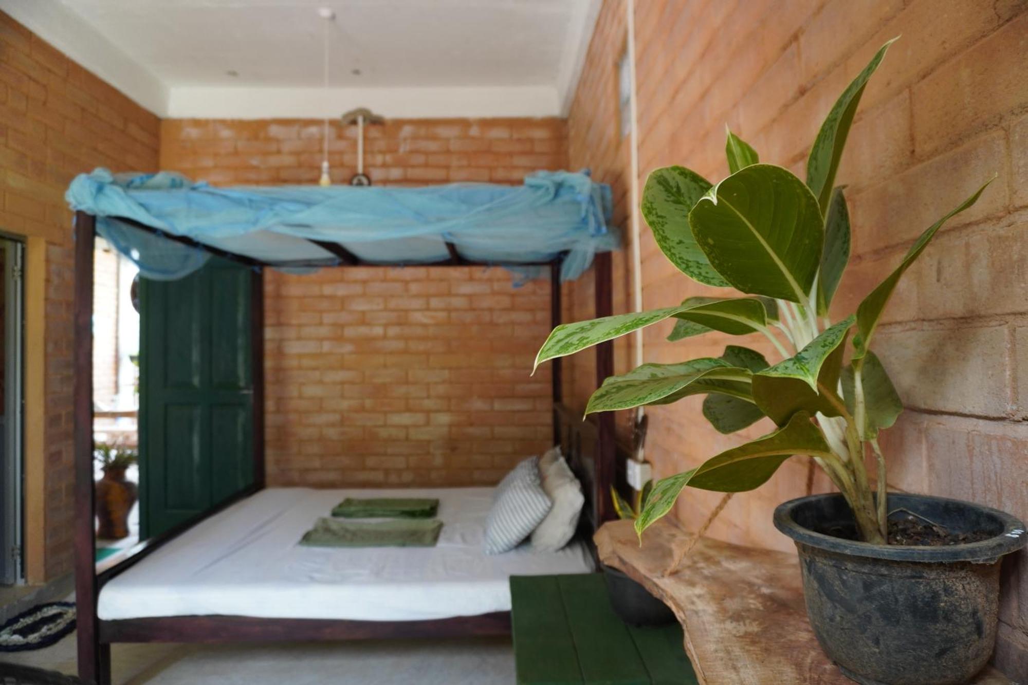 Passionfruit Homestay Matara Dış mekan fotoğraf